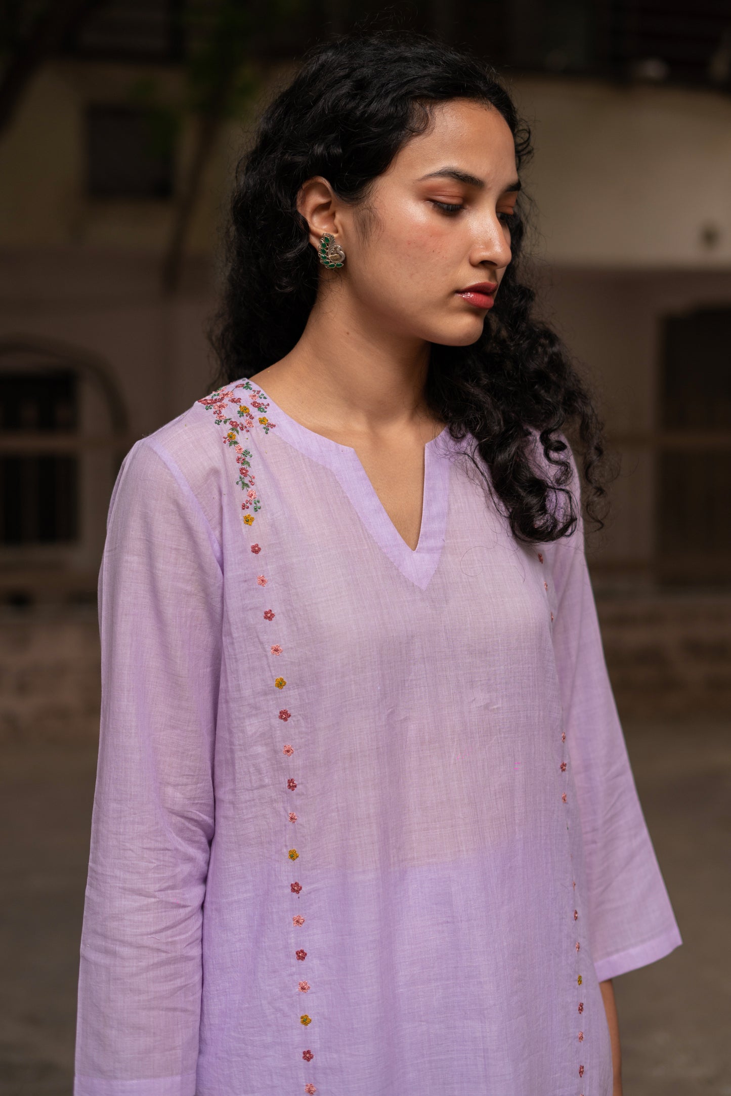 Lila Kameez Set